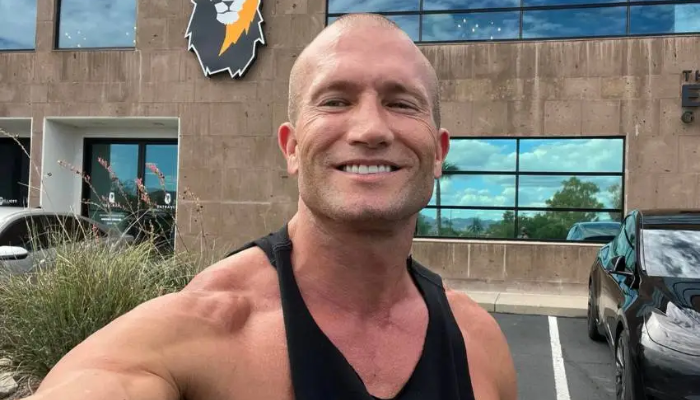 Andy Elliott Net Worth 2026
